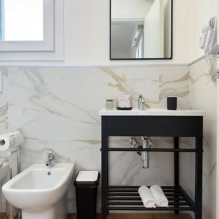 Infinity House - Eleganza Moderna Tra Treviso E Venezia 3* Casièr