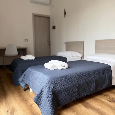 Infinity House - Eleganza Moderna Tra Treviso E Venezia 3* Casièr