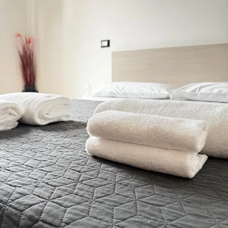 Infinity House - Eleganza Moderna Tra Treviso E Venezia 3* Casièr