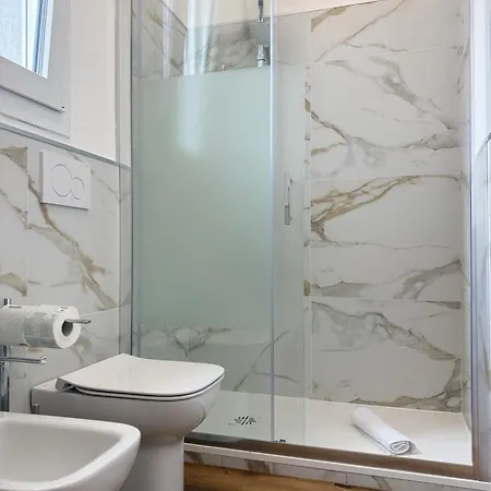 Infinity House - Eleganza Moderna Tra Treviso E Venezia Guest house *